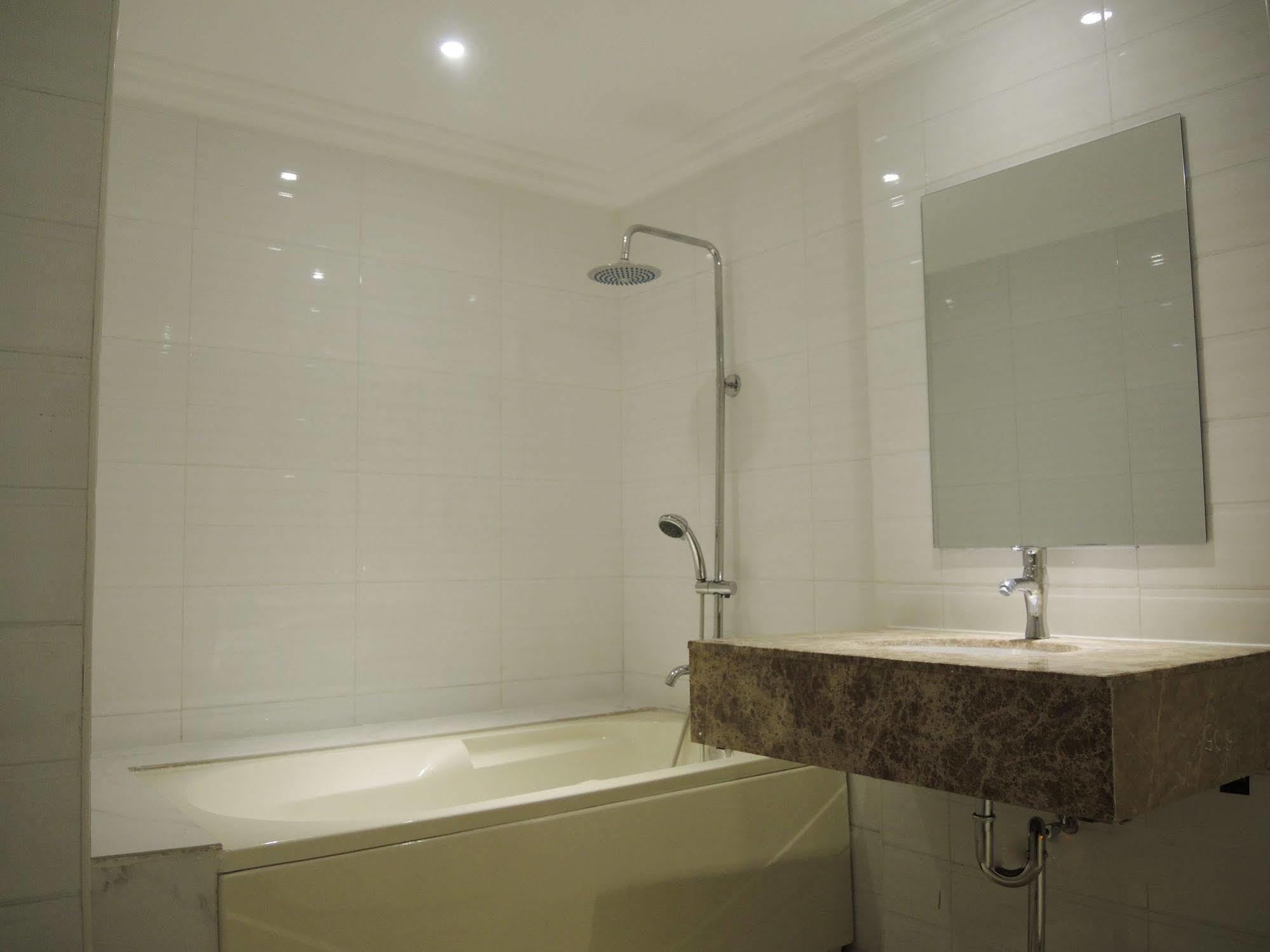 Sunny Holiday Hotel Gyogon Екстериор снимка